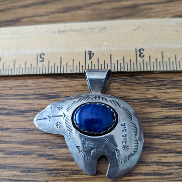 Vintage Navajo Native American Lapis Bear Pendant - Picture 7 of 9